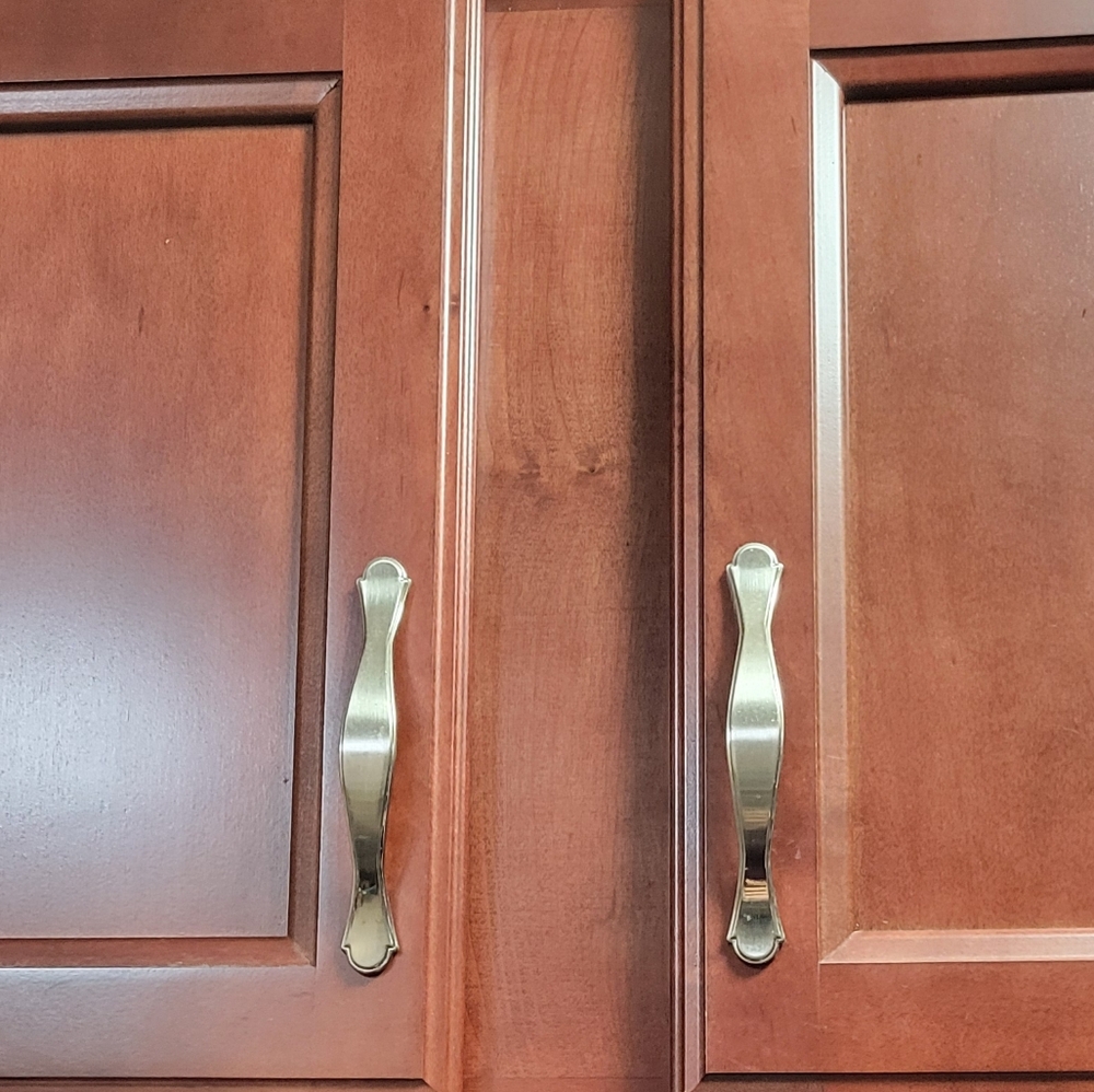 Kitchen Hardware Silver Plated Handles - Picture 5 of 6